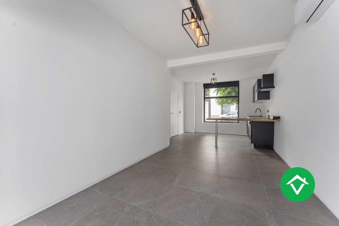 Gerenoveerde woning met 3 slaapkamers en stadstuin in hartje Roeselare 