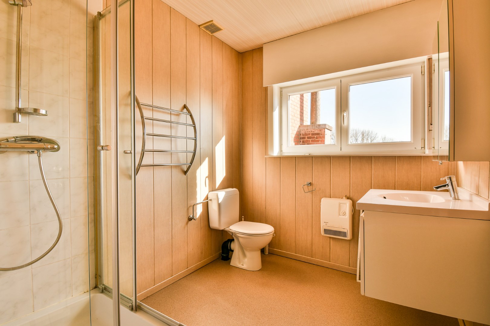 Halfopen woning op toplocatie met prachtig uitzicht op De Krekemeersen! 