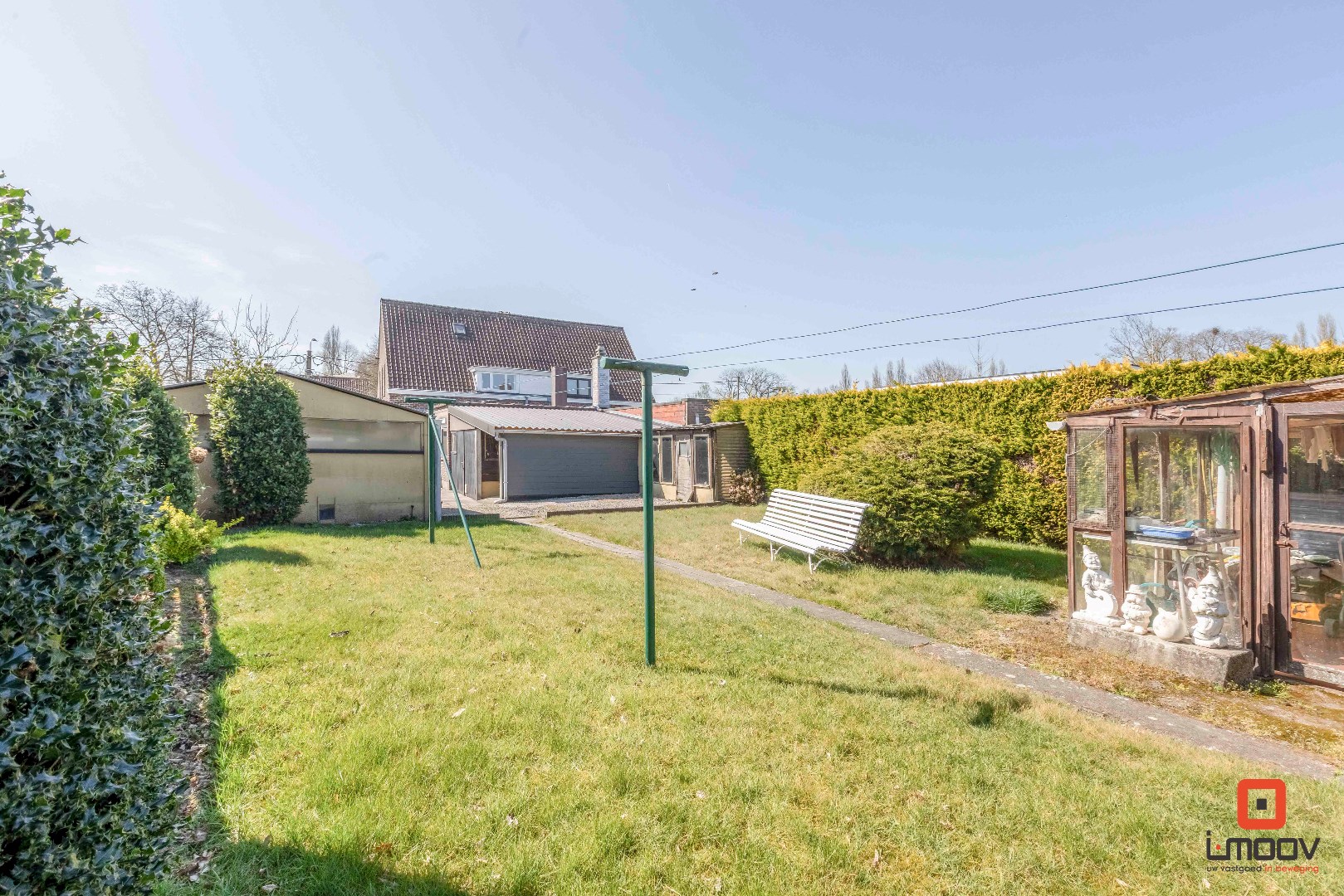 Te renoveren HOB met 3 slaapkamers op een bijzondere ligging in Deurle 