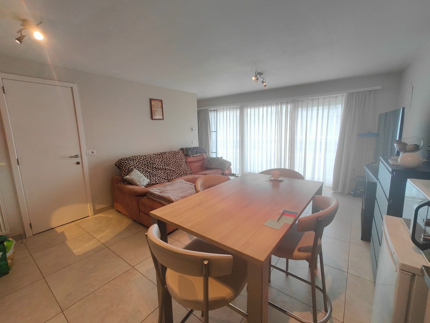 Instapklare woning met garage en ruim terras 