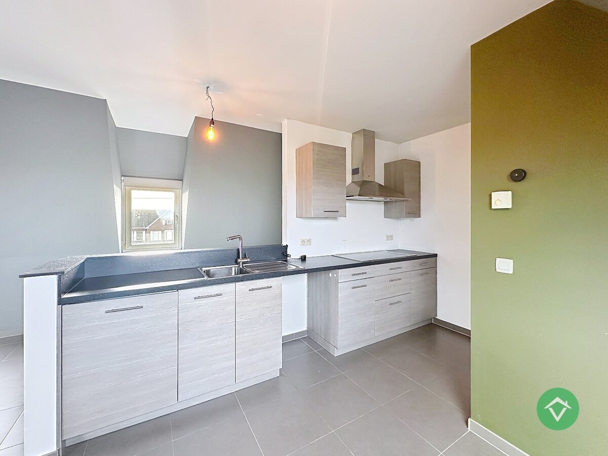 Combinatie wonen &amp; werken: horecazaak met woonst in Eernegem 