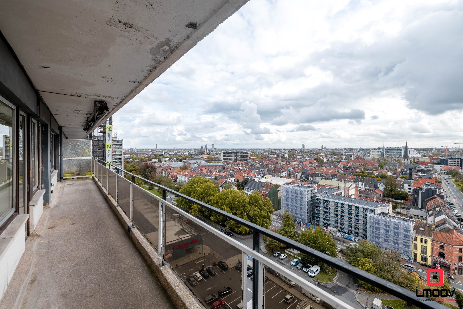 Uniek appartement te huur met twee terrassen en adembenemend uitzicht over de torens van Gent 