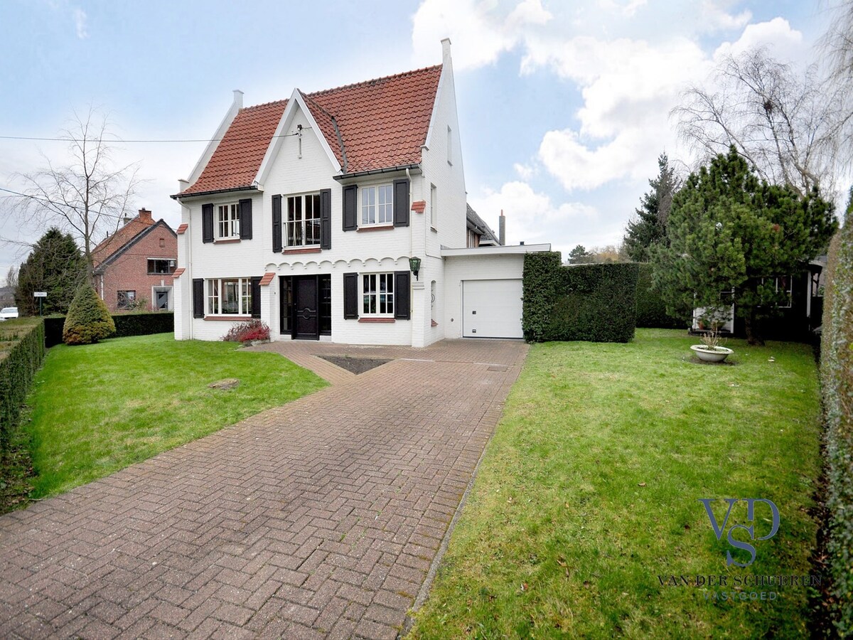 Karaktervolle woning - uitstekend gelegen ! 