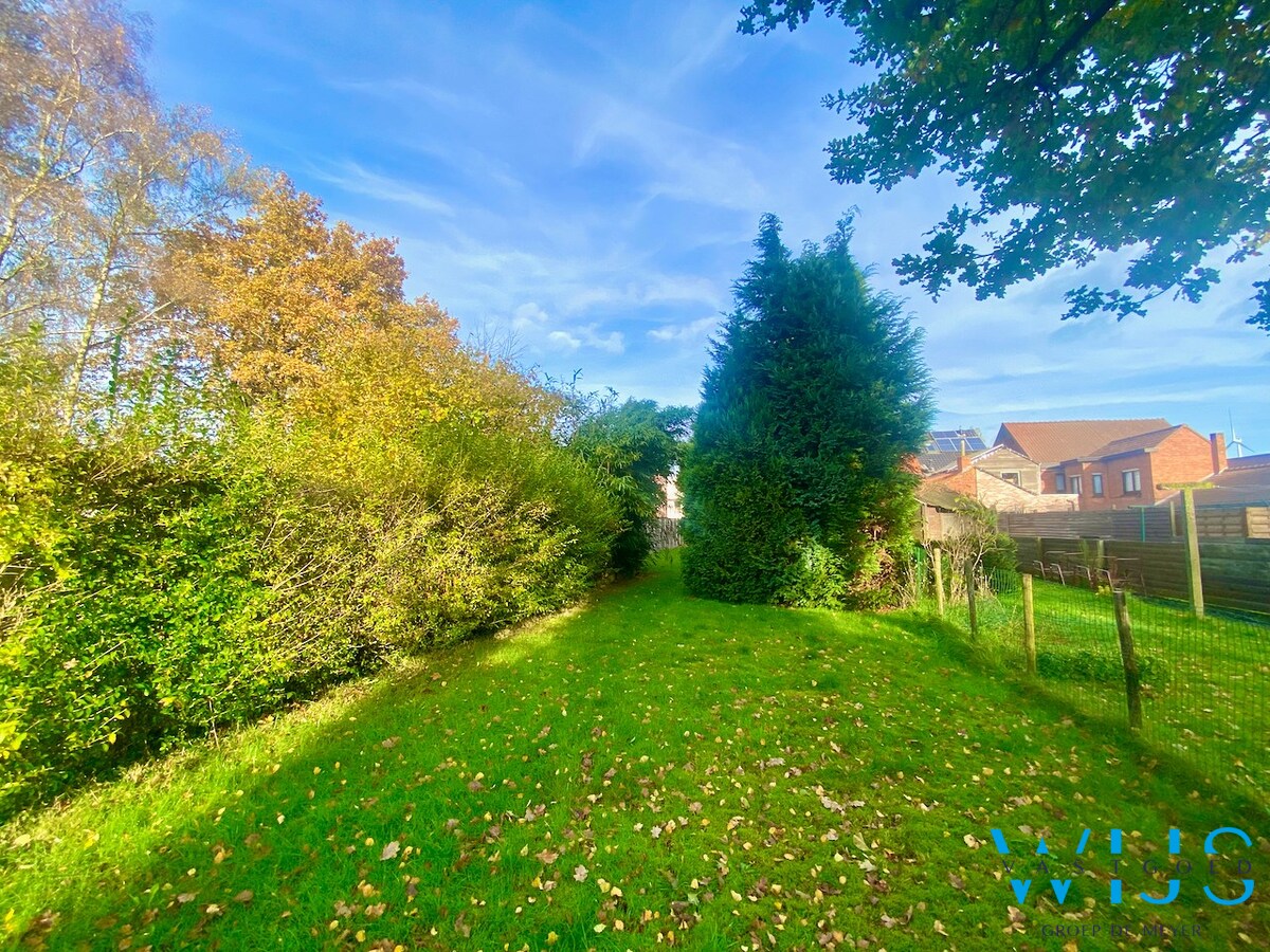 Te renoveren woonhuis op 430m² te Rieme/ Ertvelde ! 