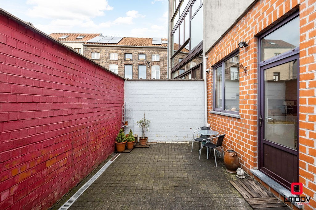 Bel-étage woning met 5 slaapkamers in Gent 