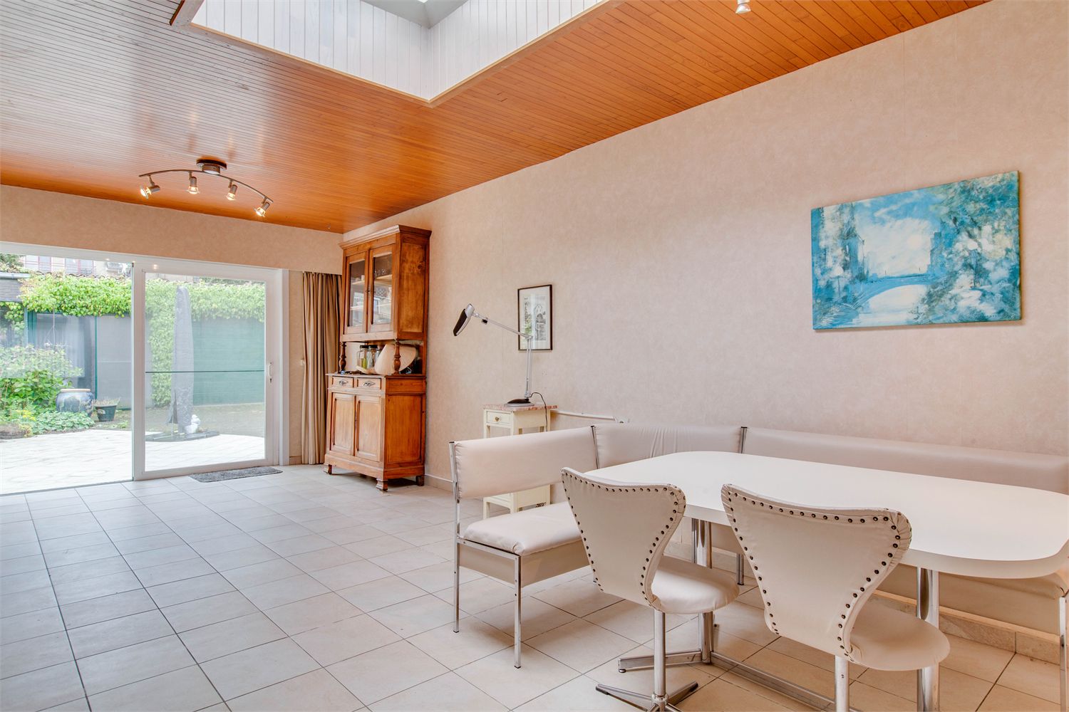 Werkelijk prachtige woning met uiterst veel potentieel! 