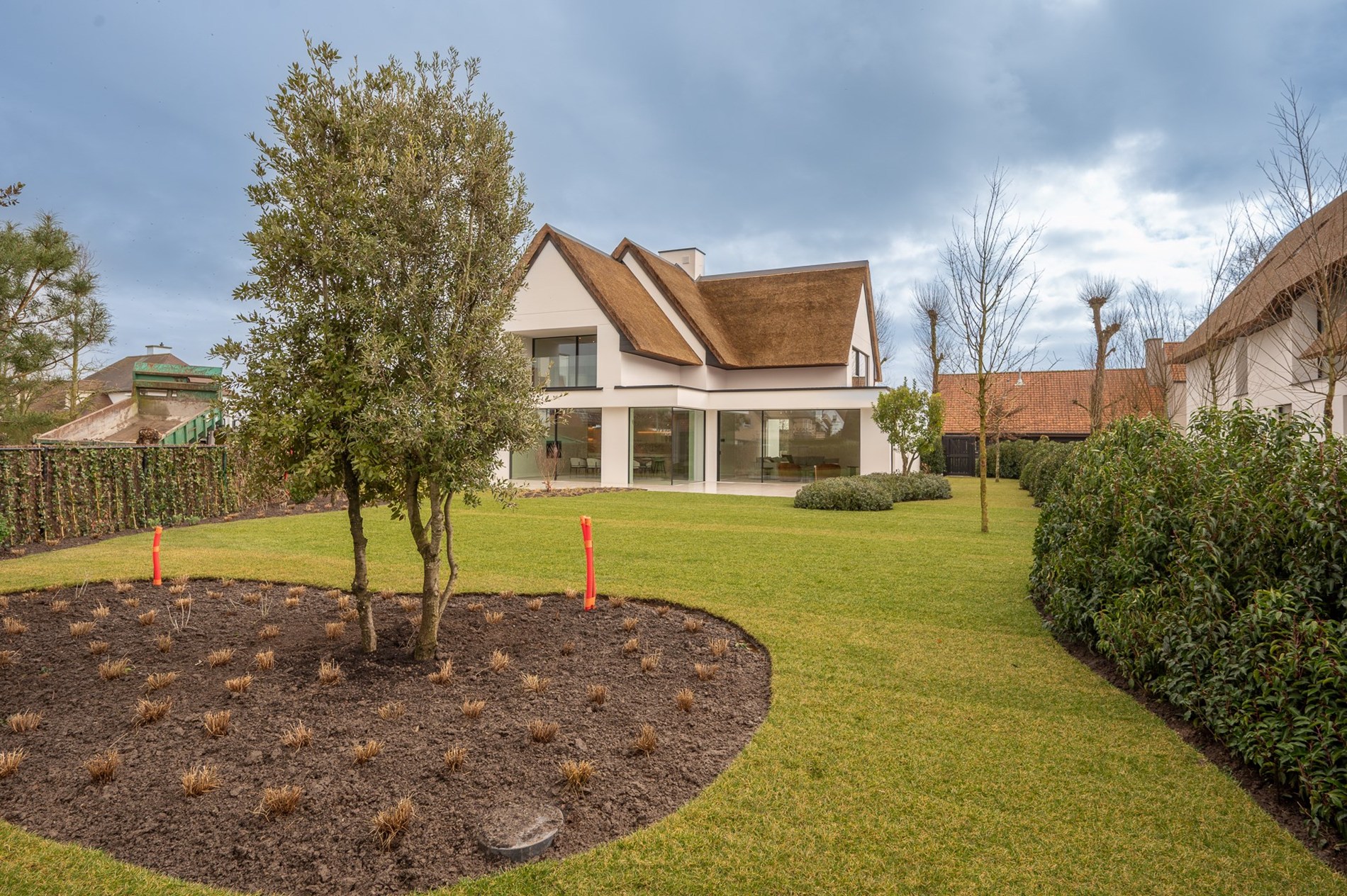 Luxueuze volledig afgewerkte nieuwbouwvilla gelegen aan de rand van het Zoute. 