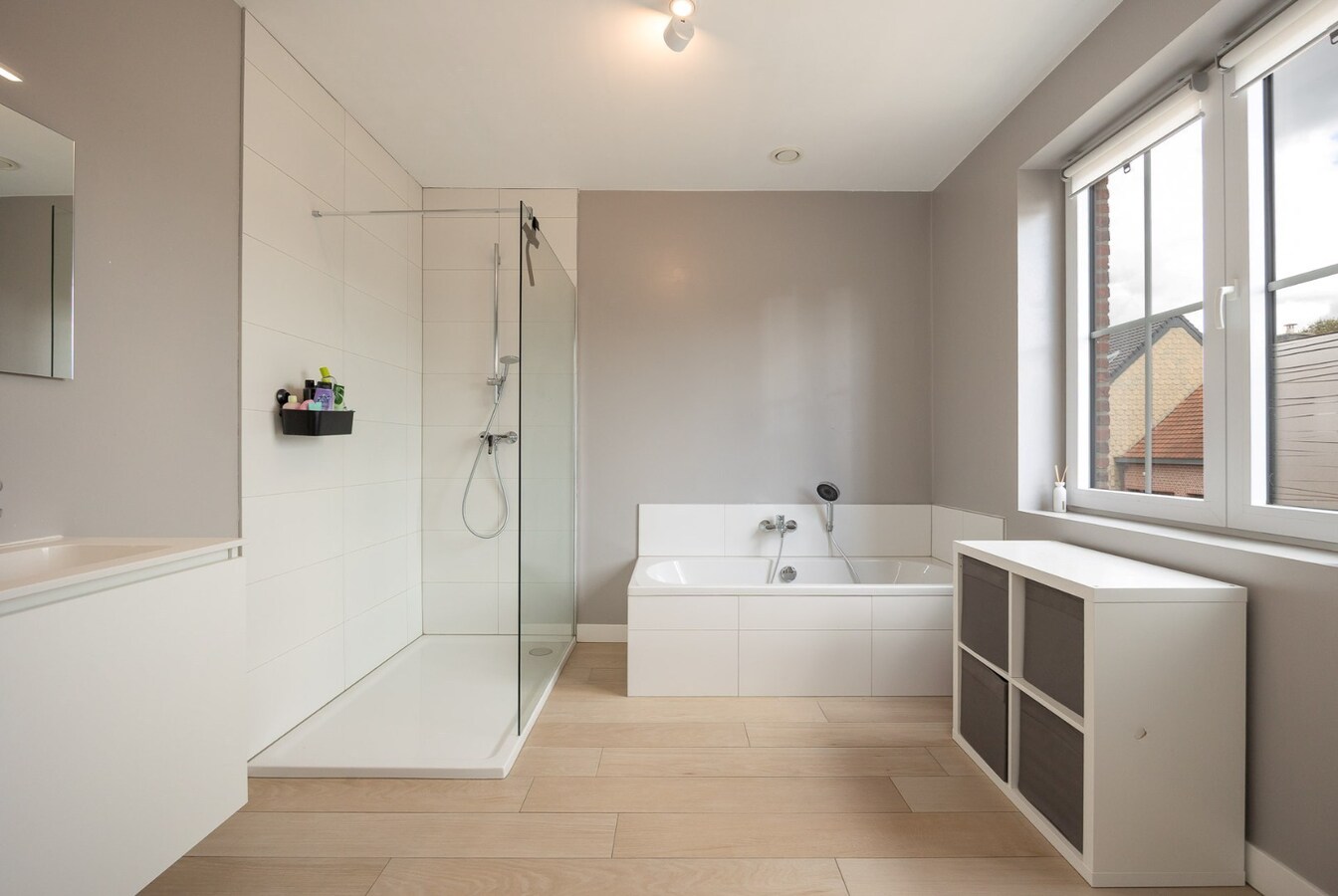 BEN-woning met 5 slaapkamers op toplocatie in Oelegem 