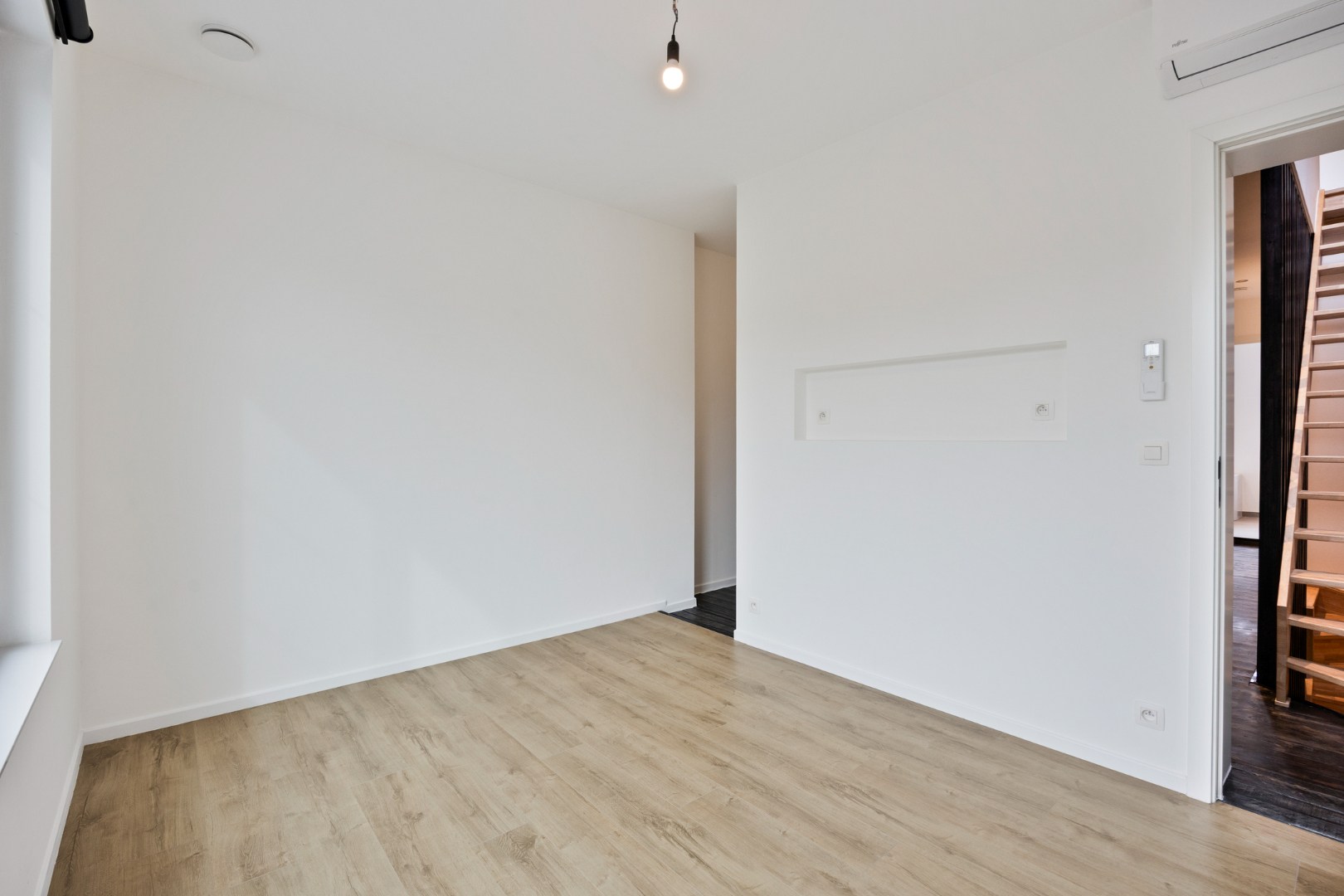 Totaal gerenoveerde woning met 3 slaapkamers, 2 badkamers, tuin en terras in Kessel-Lo! – EPC 14 kWh/m² - bewoonbare opp. 152 m² 