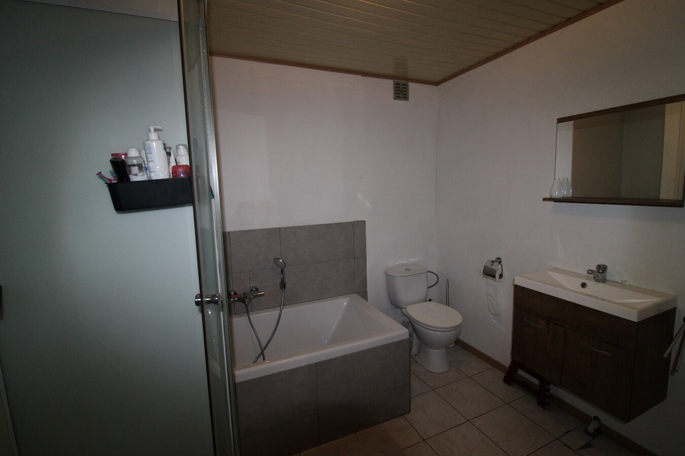 Zeer rustig gelegen open bebouwing op een prachtig perceel 