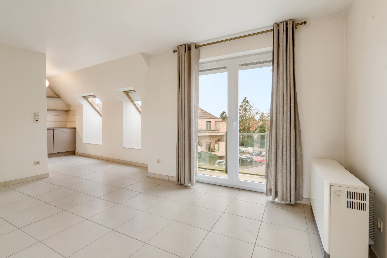 Leefkamer en open keuken