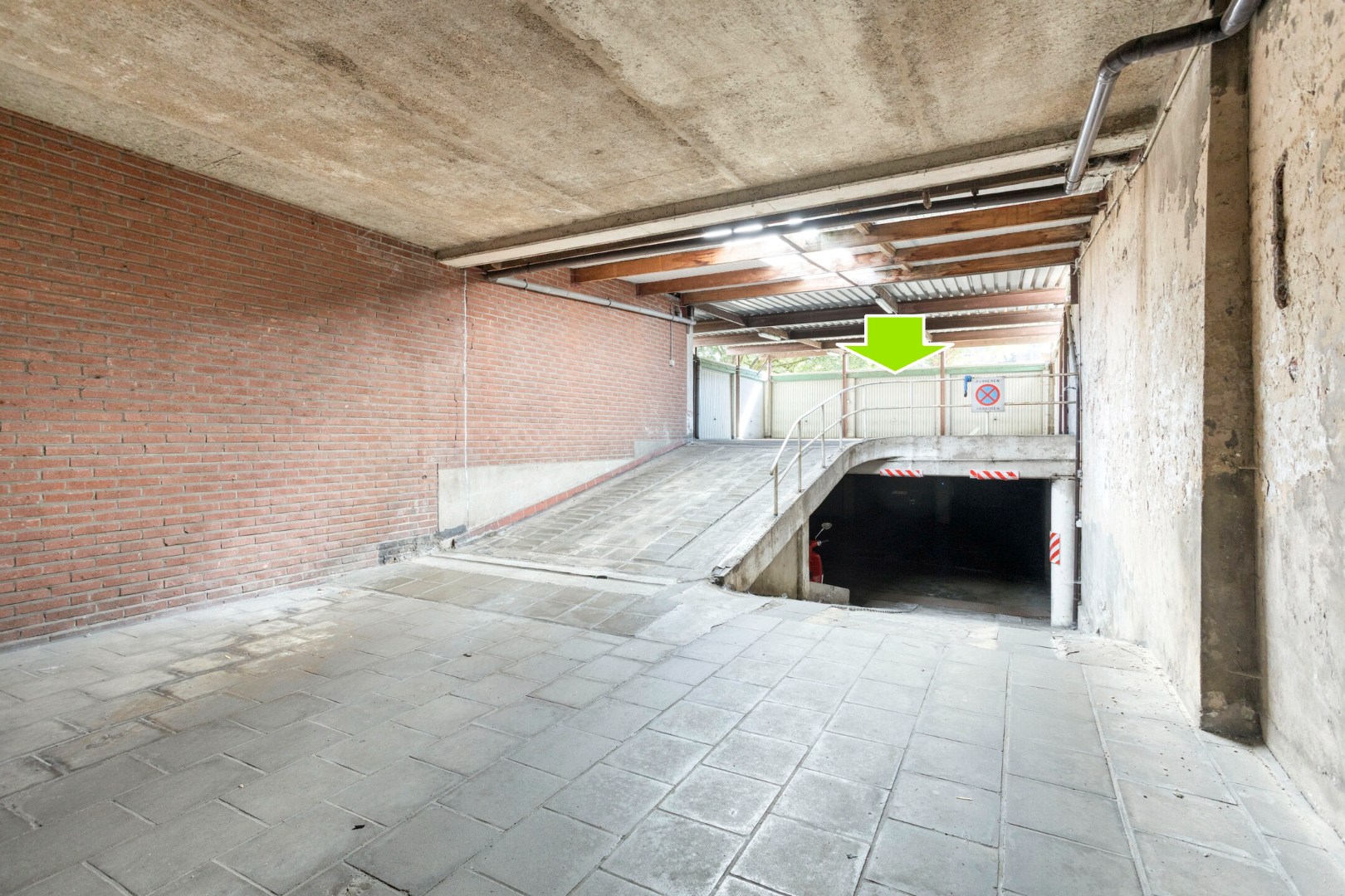 garage