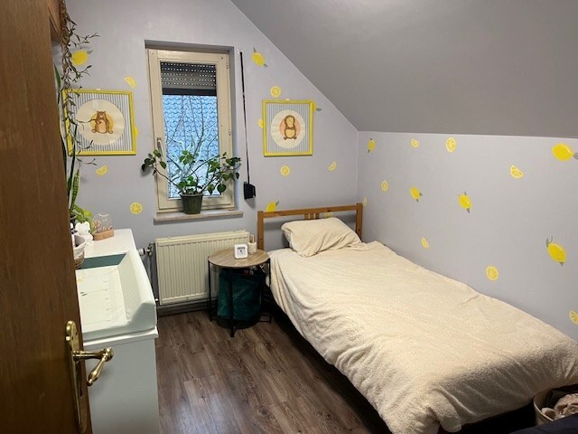 LUBBEEK - Mooie woning met 3 slk, garage en tuin 