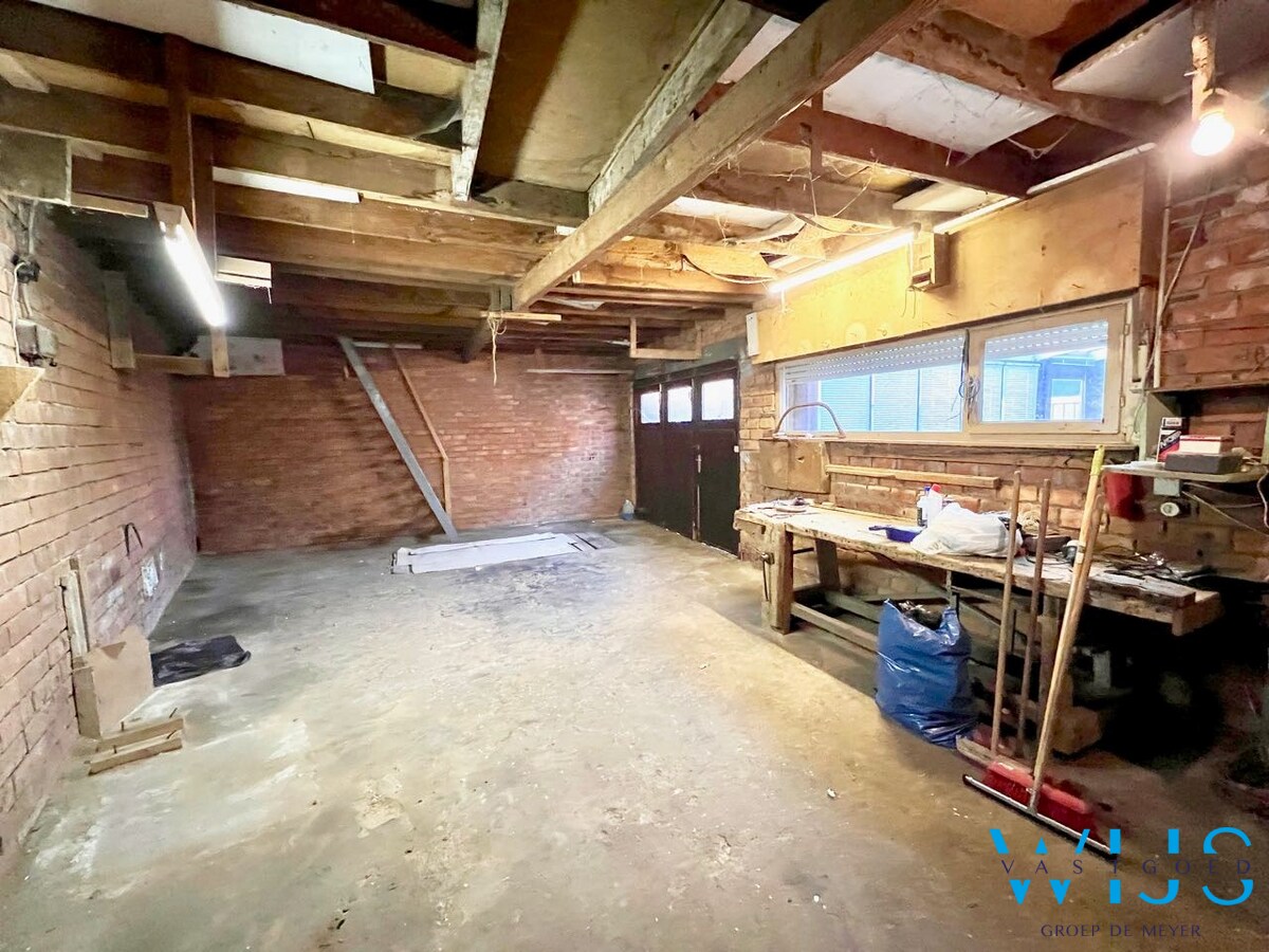 Te renoveren HOB op gegeerde locatie te ERTVELDE ! 