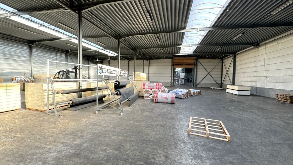 Magazijnen te huur aan Vaartkaai in Merksem