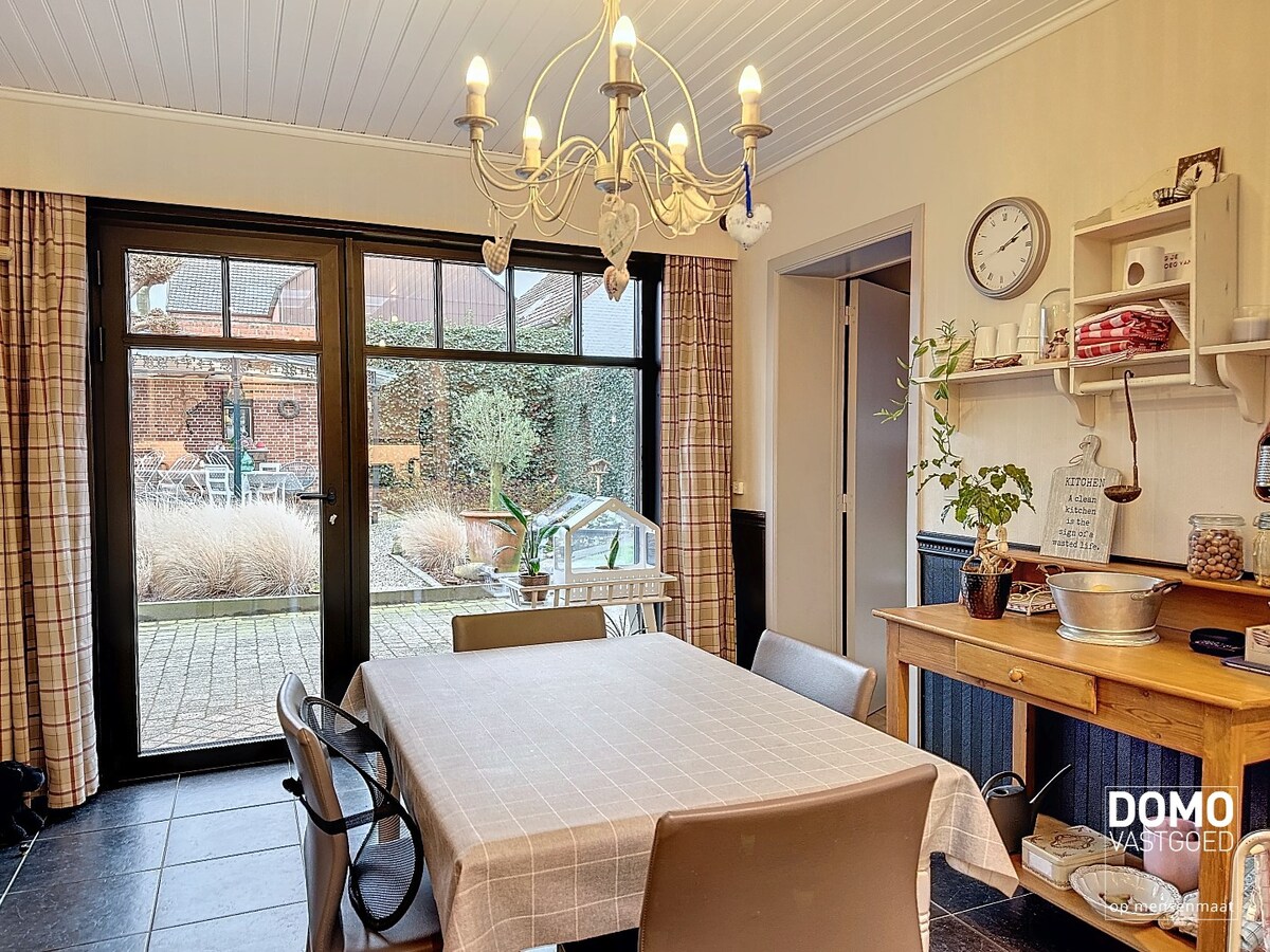 Ruime woning te Kuringen met een mooi groen uitzicht en EPC label C 