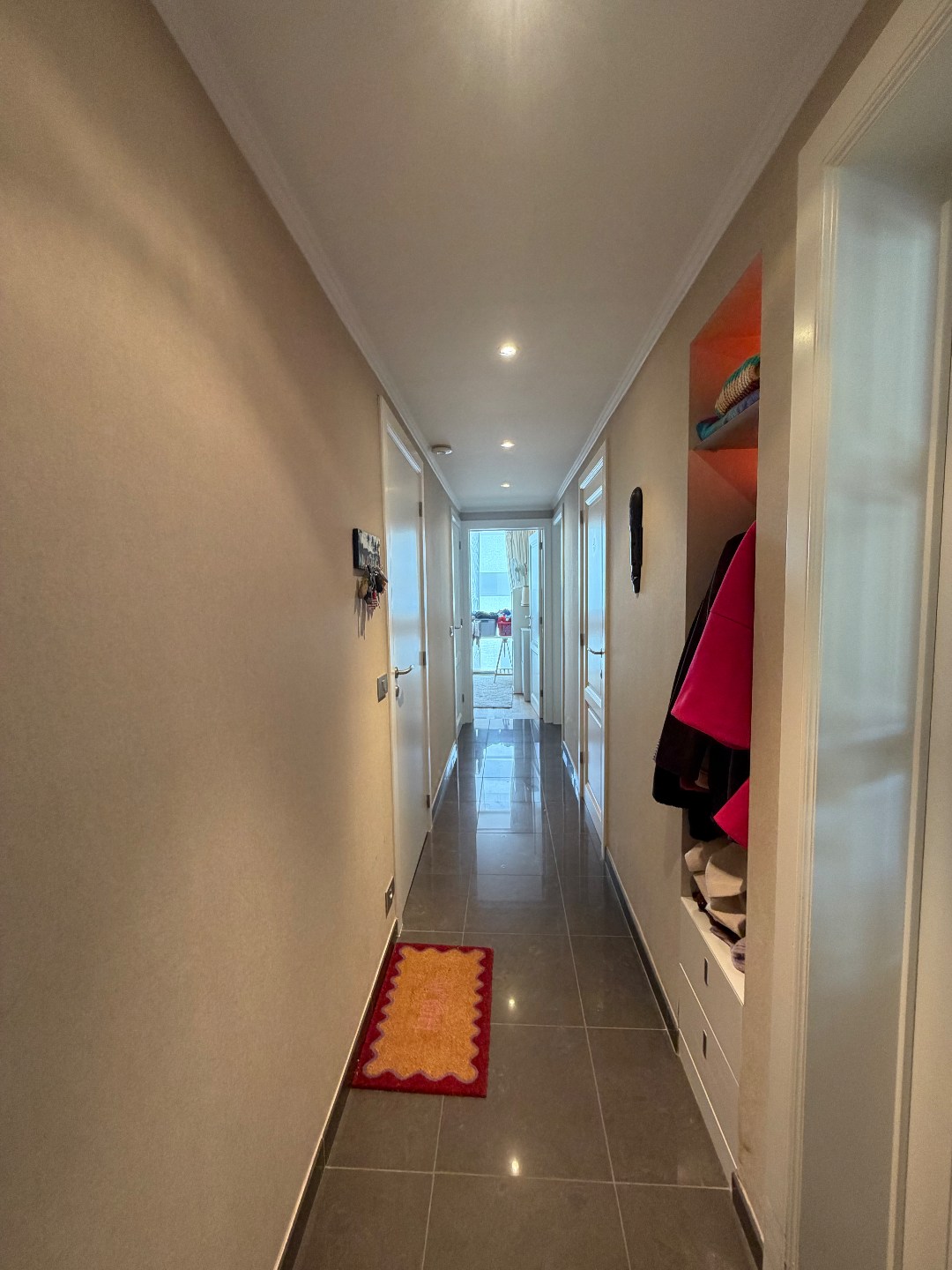 Instapklaar appartement met 2 slpk. in het centrum van Geel 