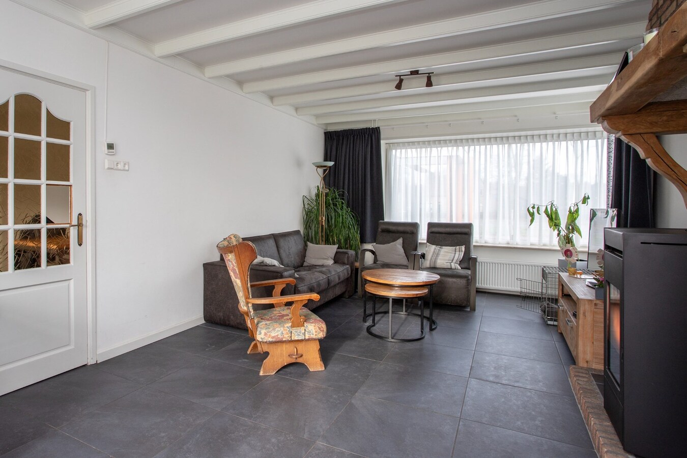 Uniek woon-winkelpand met bedrijfs-, en buitenruimte op toplocatie in Reusel. 