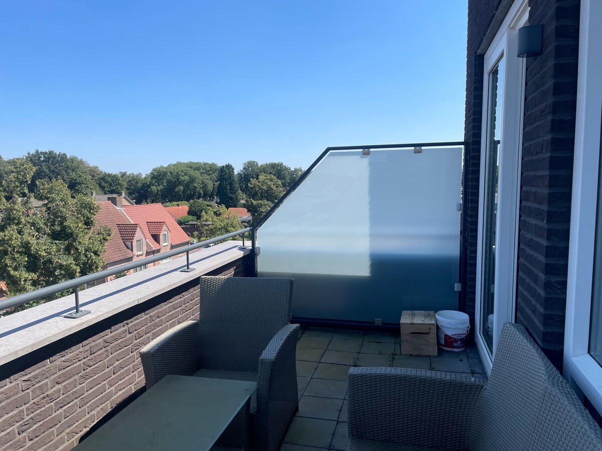 Appartement te huur in het centrum van Reusel gelegen aan de Molenstraat 8A-24 in het complex ‘De Mulder’. 