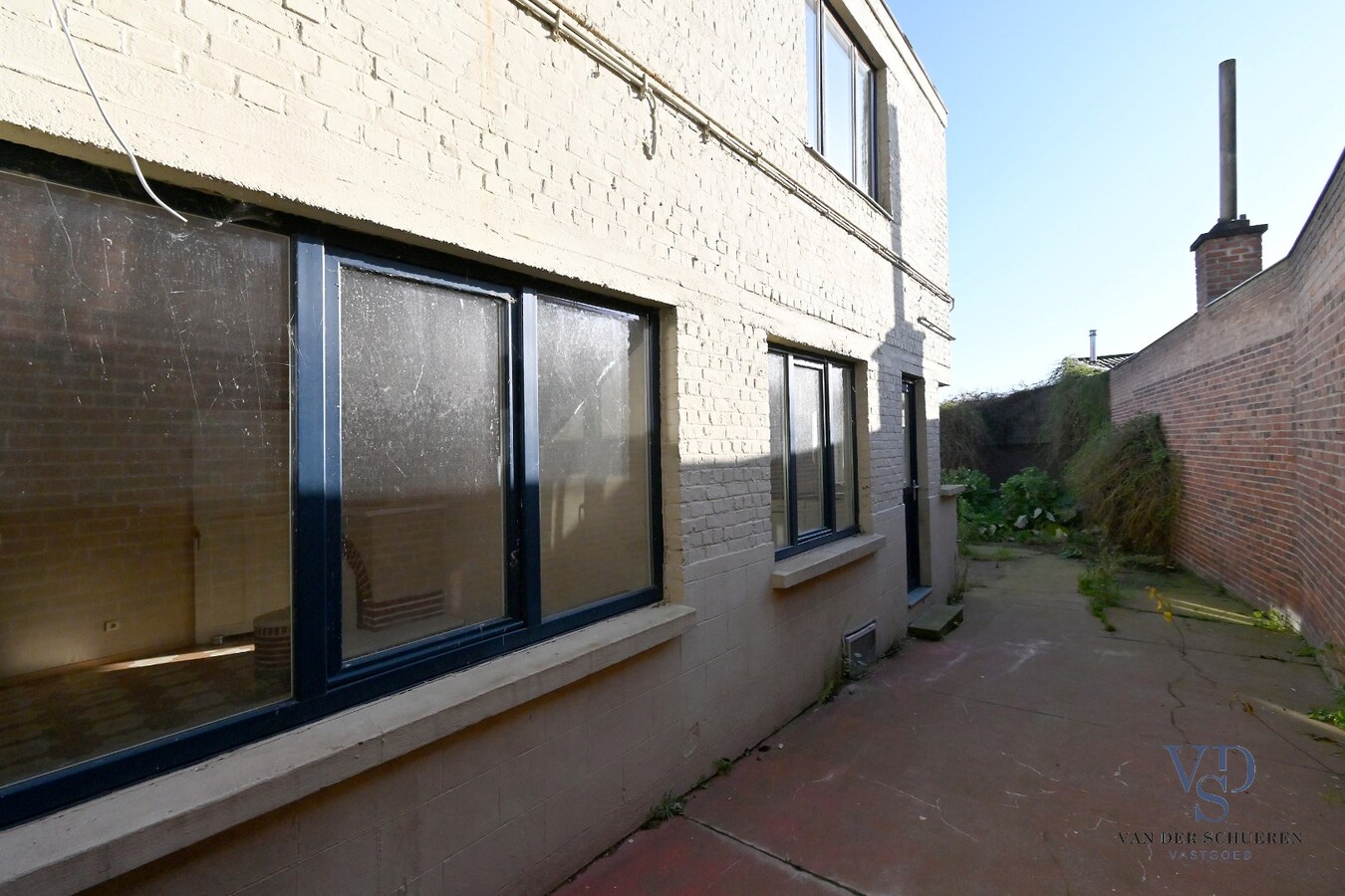 Ruime woning met tuin in centrum Eine ! 