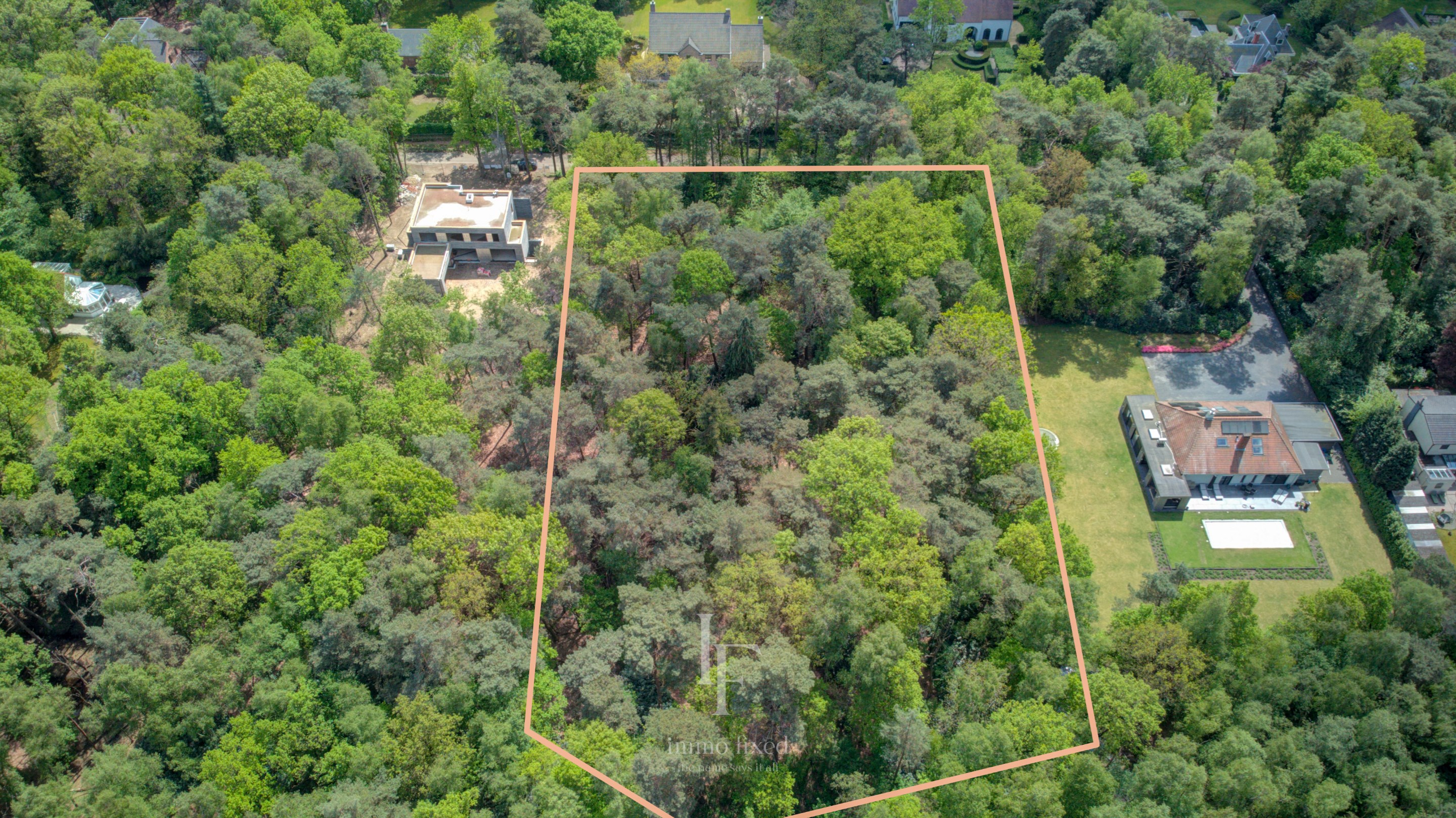 Riant perceel van maar liefst 6.293 m² voor een vrijstaande woning te Kapellen! 