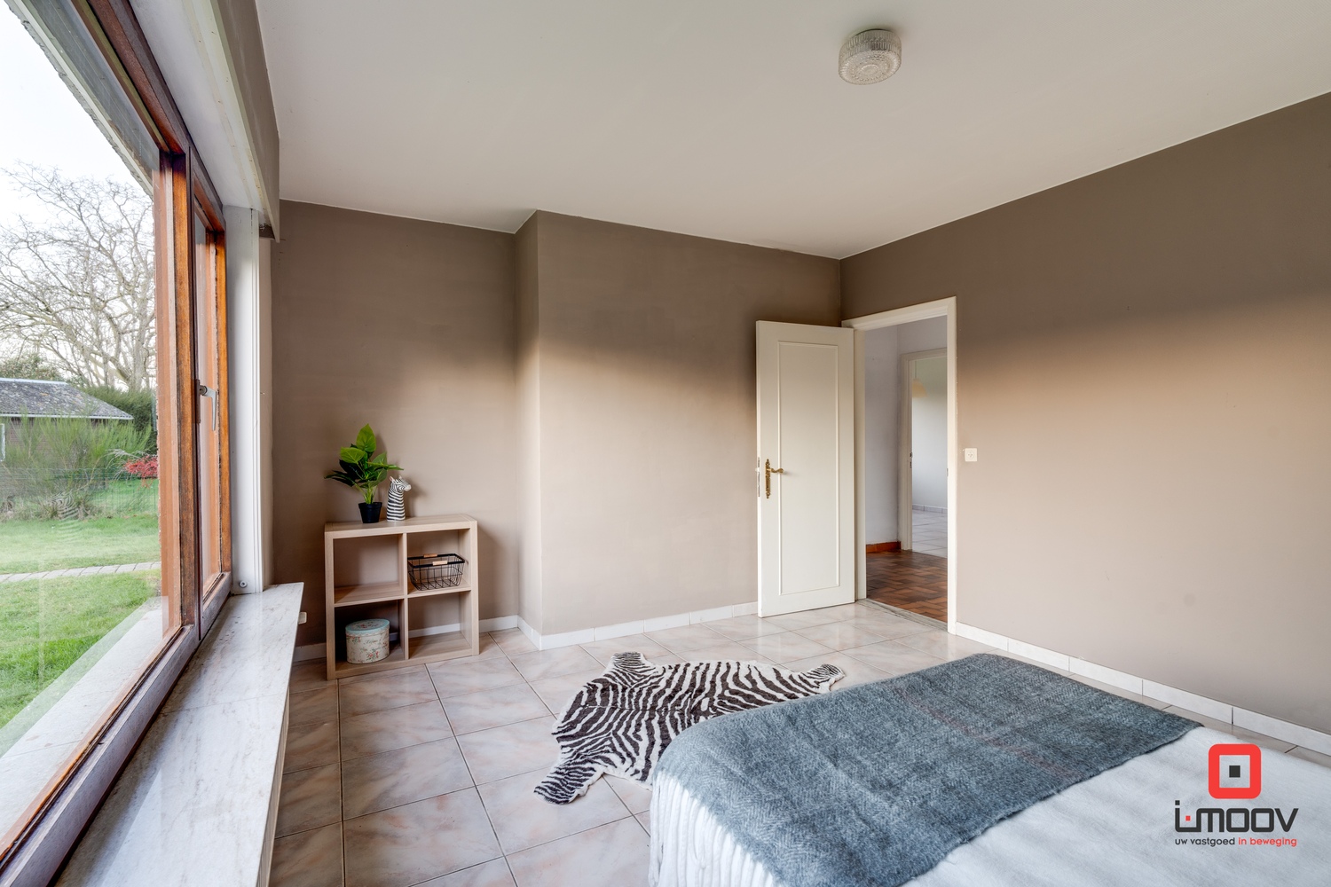 Degelijke woning met tal van mogelijkheden. 