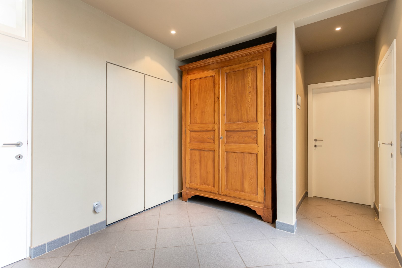 Instapklare villa te Heikruis, 4 slpks, bureau, dubbele garage en ruime tuin 