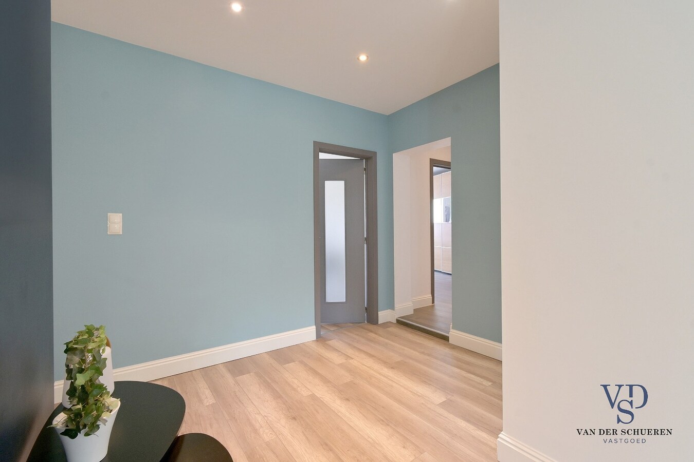 Exceptioneel ruime woning - instapklaar. 
