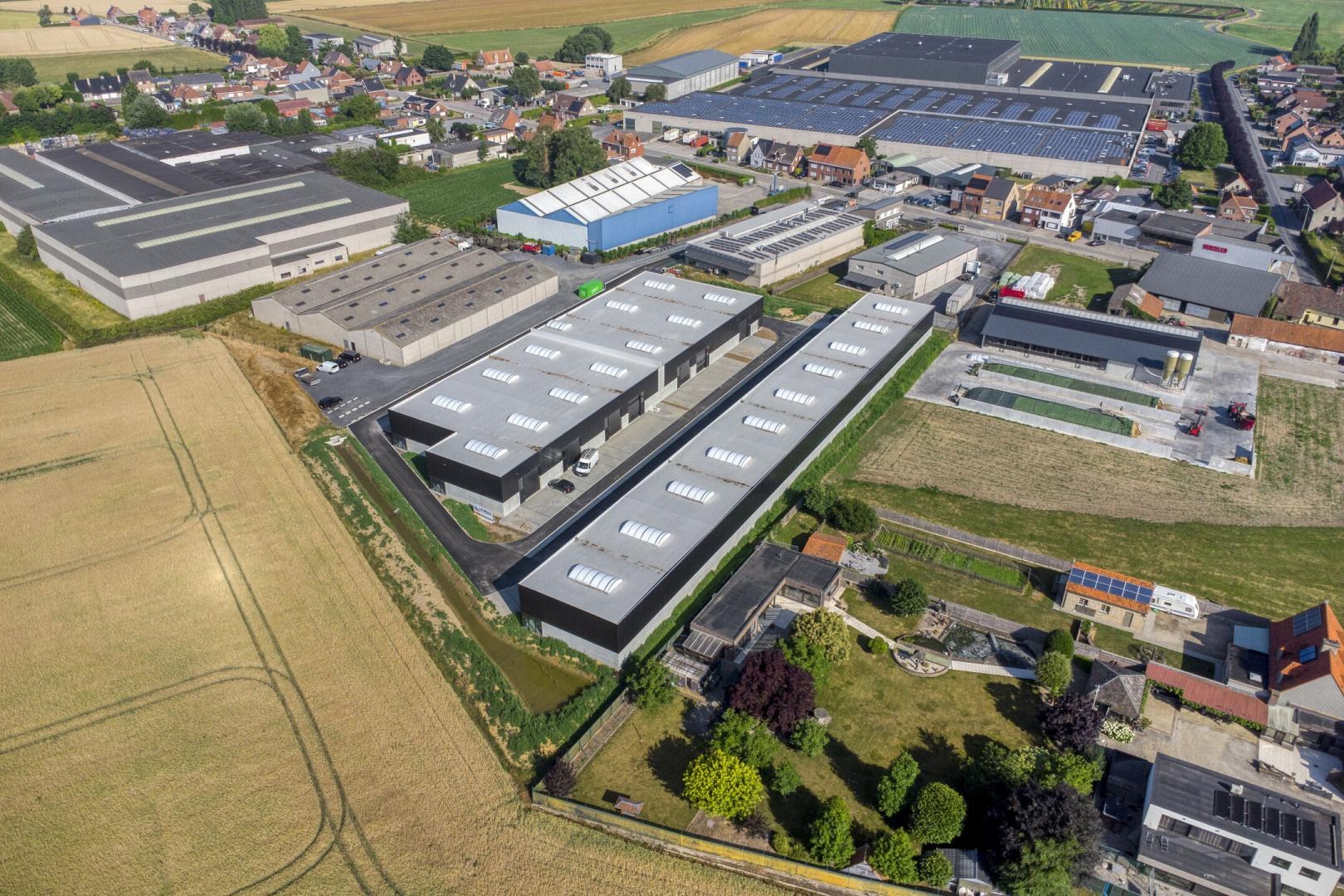 Nieuwbouw KMO-unit van ca. 180 m² in project "Saturnus" op uitstekende locatie! 