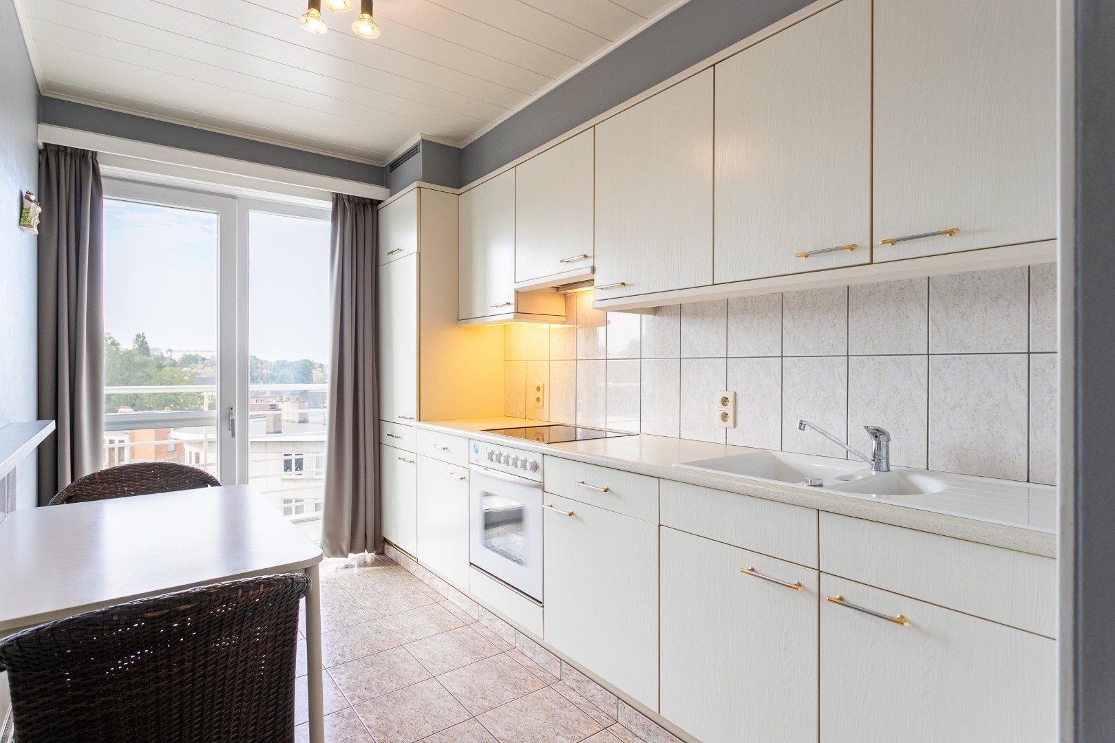 Ruim app (EPC:C) met 3 slpk, terras, kelder en garage 
