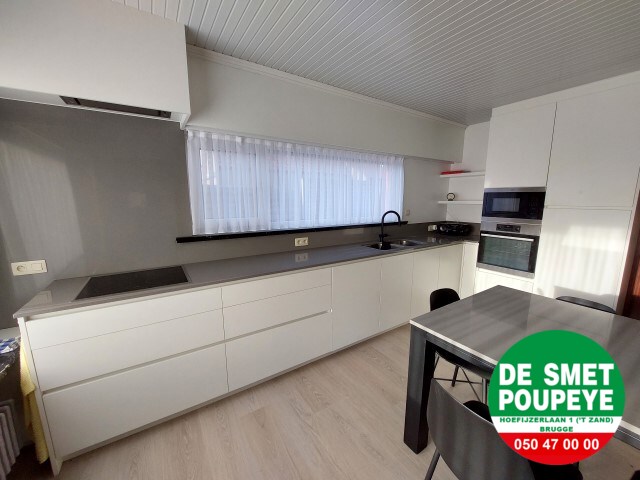 Ruime alleenstaande villa 