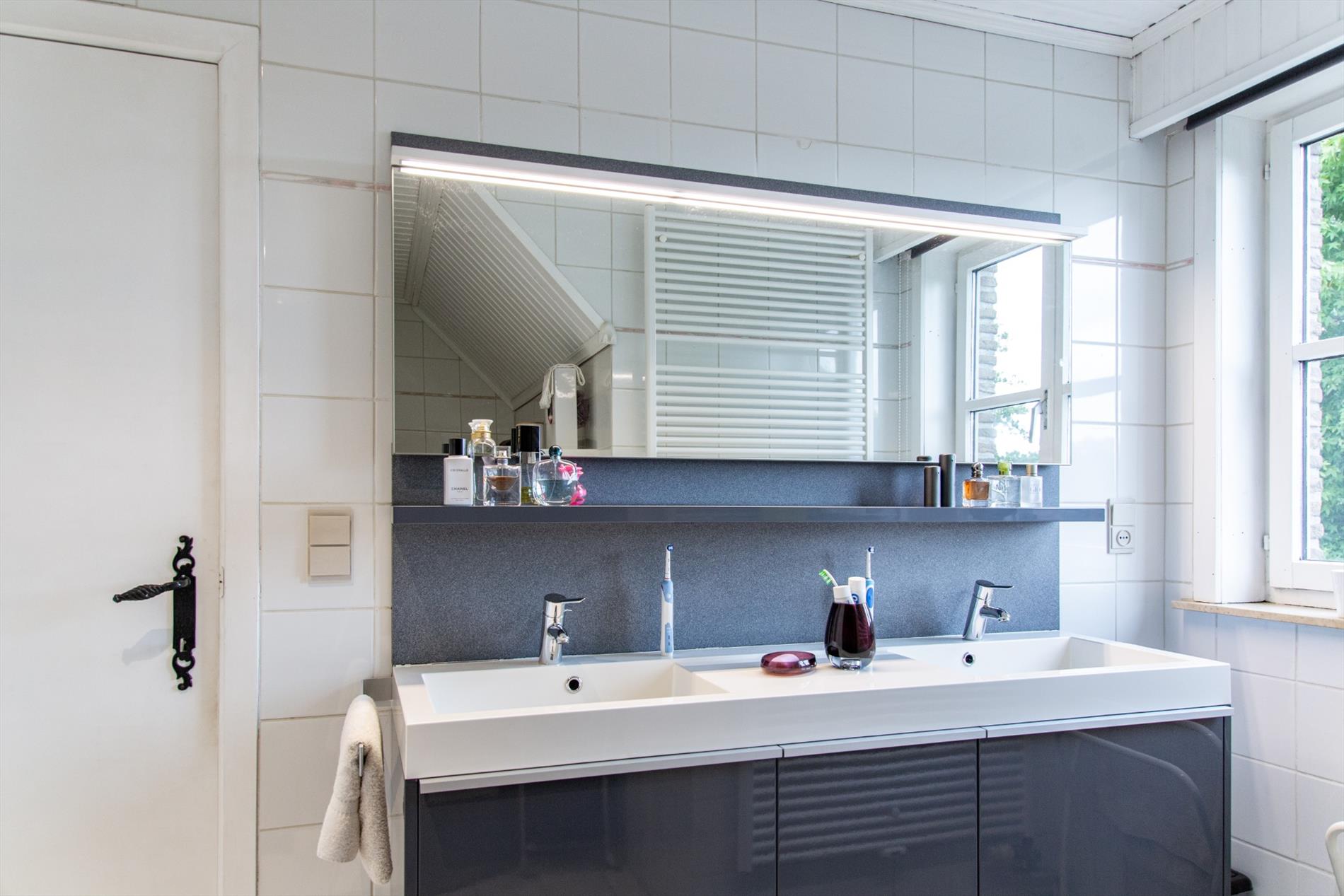 Rustieke woning met paardenstalling op 959m² landelijk gelegen doch nabij centrum Maldegem 