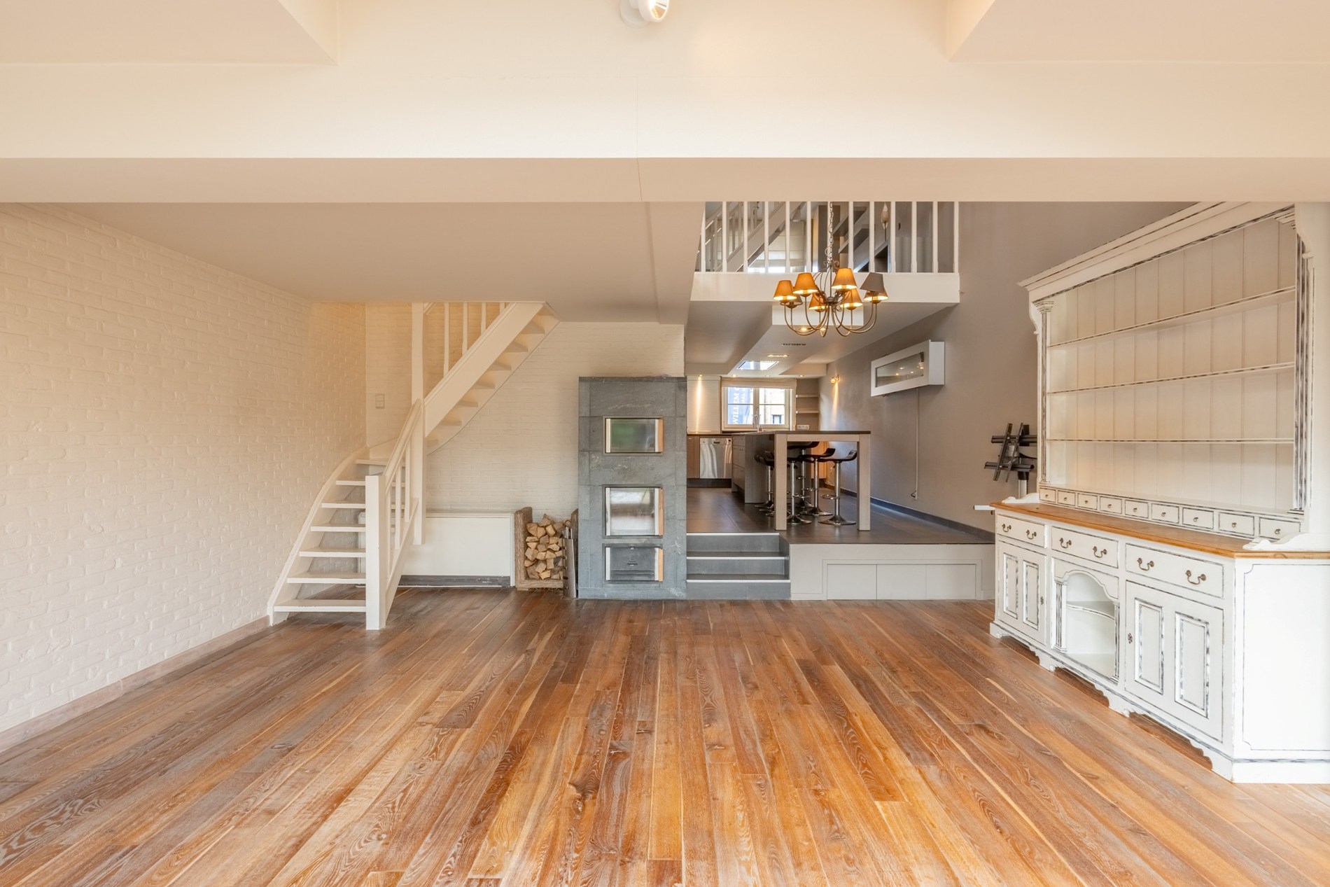 Instapklare gezinswoning op wandelafstand van het station en Zeedijk Heist (met mogelijkheid tot aankoop van een aanpalende garage 