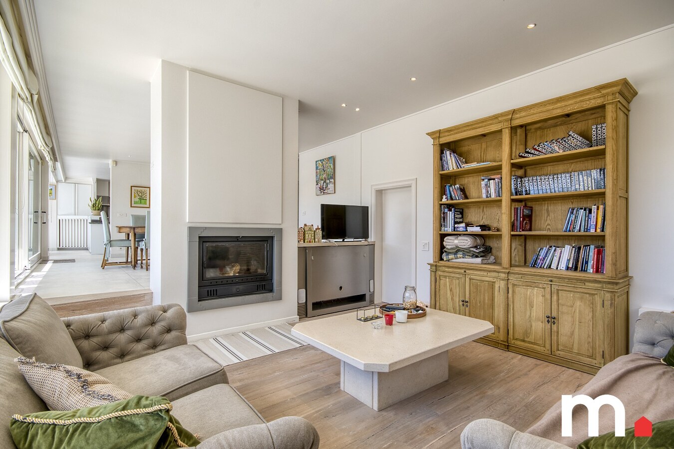 Unieke instapklare Villa te Emelgem op 621m² op TOPligging ! 