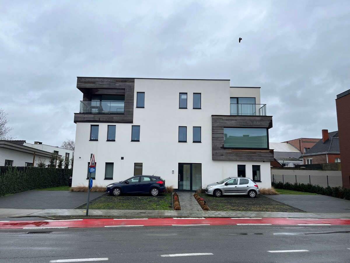 Energiezuinig, gelijkvloers 2-slpk-appartement 