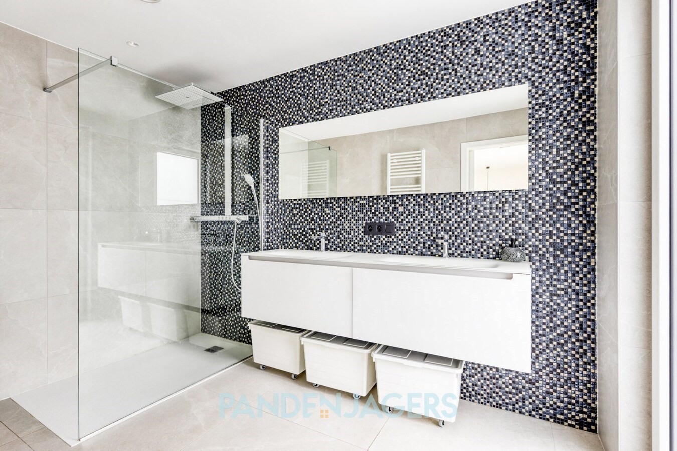 Riante villa met zwembad op de grens van Keerbergen en Putte 