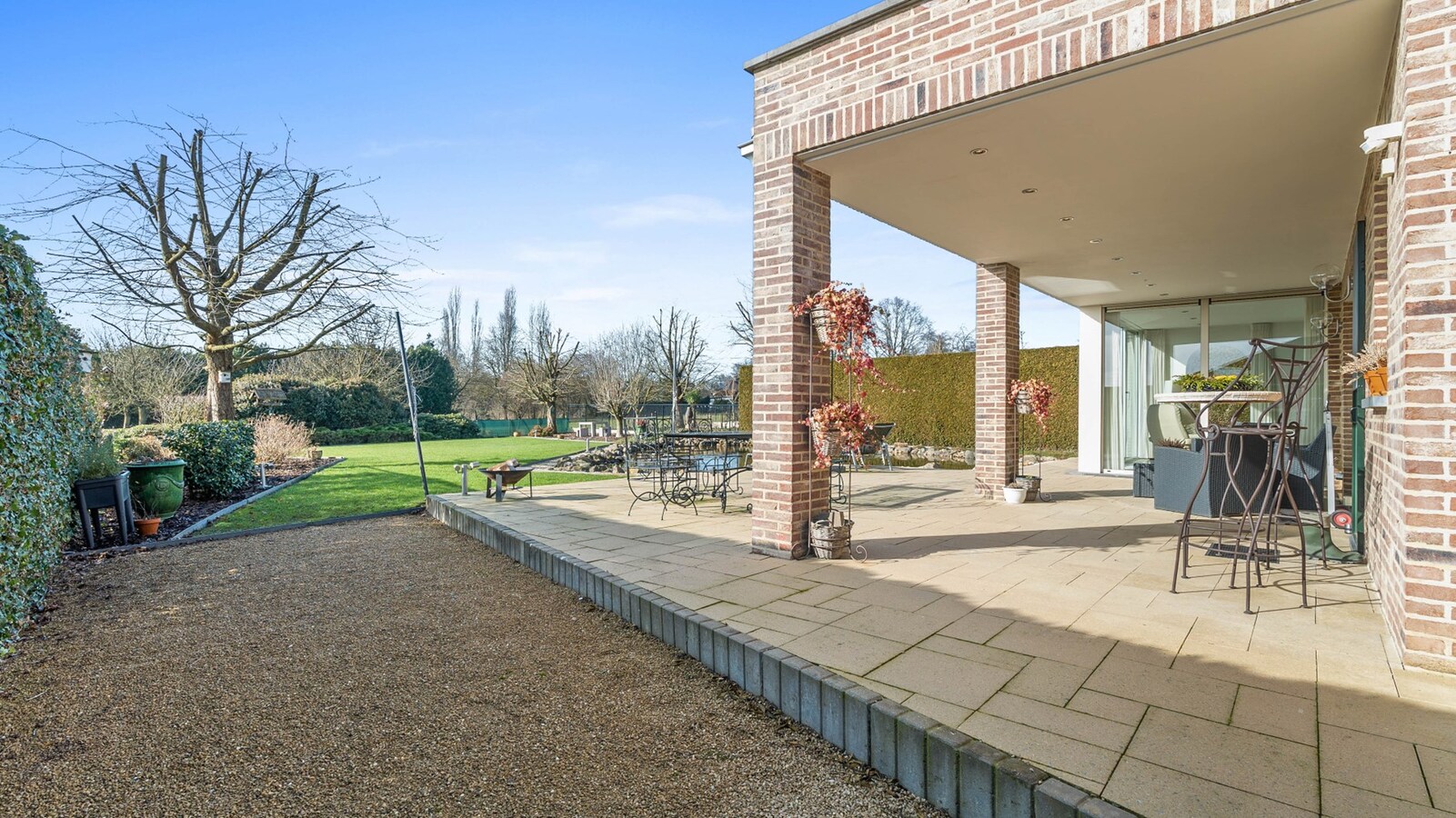 Perfect onderhouden, energiezuinig landhuis met unieke ligging 