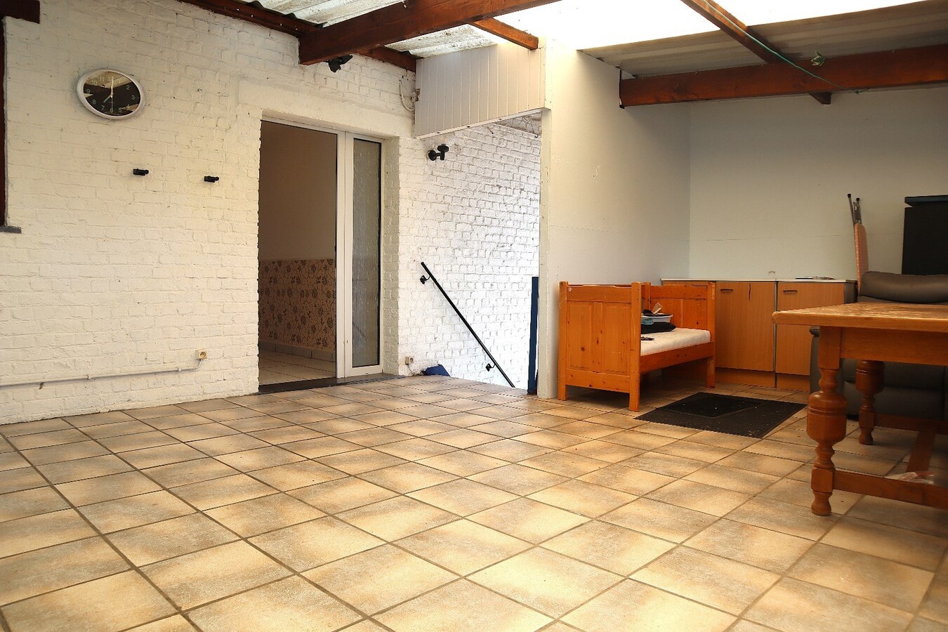 Ruim appartement met terras en garage in Bierbeek 