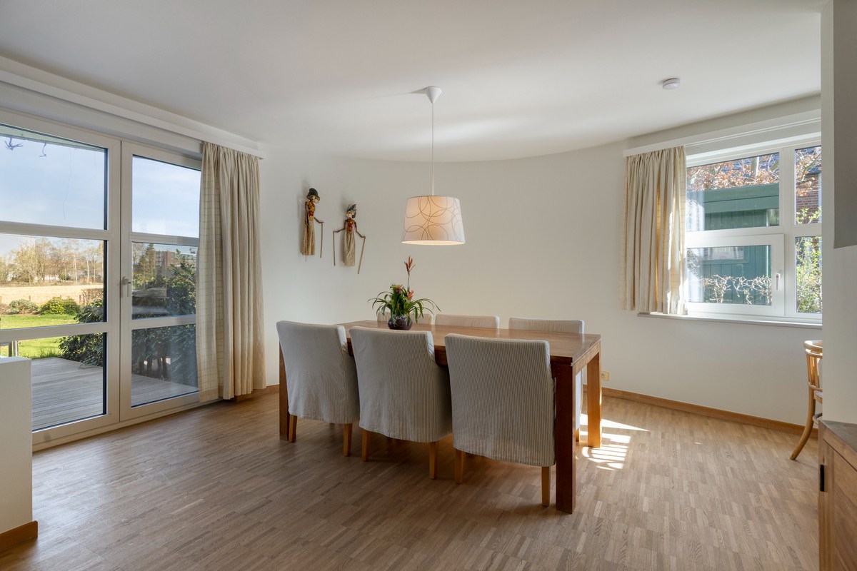 Instapklare half open bebouwing met 4 slaapkamers, tuin en terras in Herent op een perceel van 915m²! – EPC 100 kWh/m² - bewoonbare opp. 177 m² 