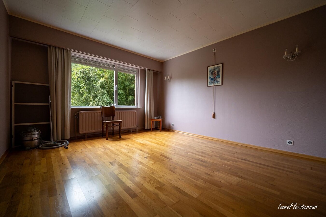 Te renoveren woning op ca. 457 m2 te Mechelen 