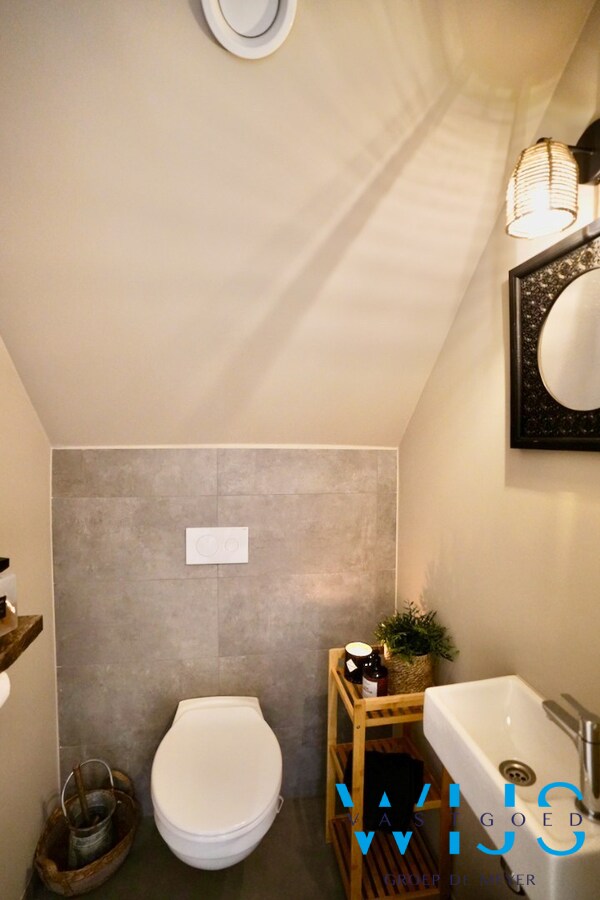 PRACHTIG dakappartement met 4 slaapkamers en 2 terrassen ! 