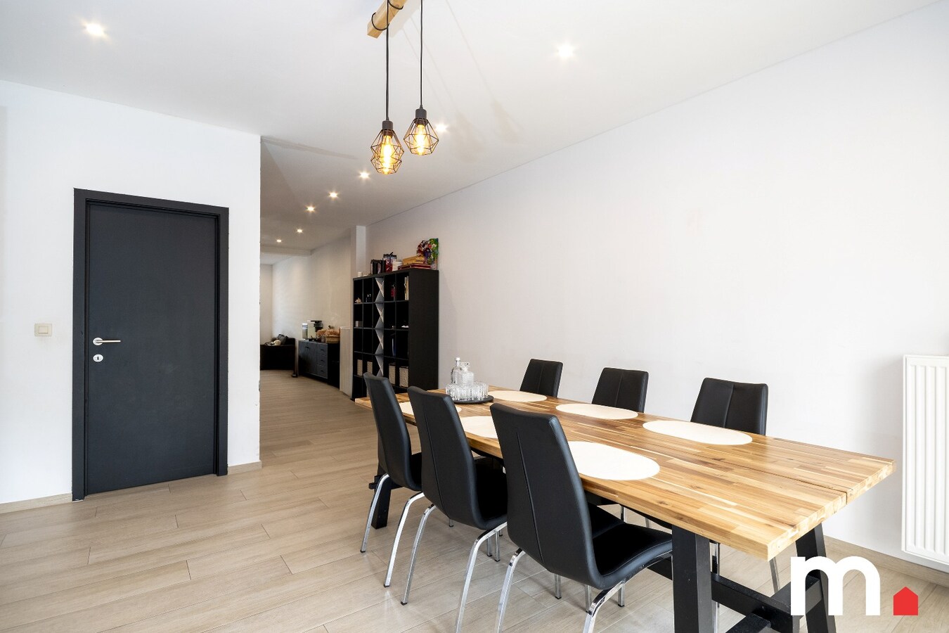 Top gerenoveerde rijwoning Roeselare ! 