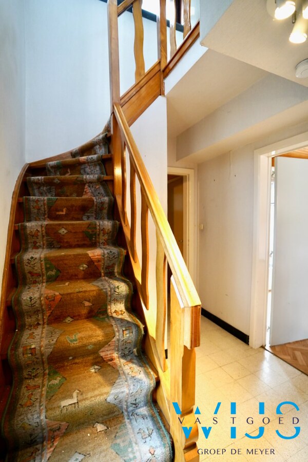 Goed gelegen woonhuis in het centrum van Ertvelde ! 