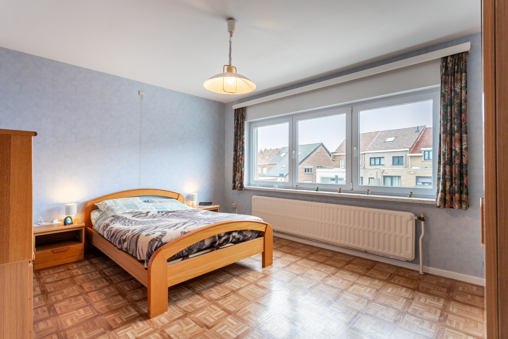 Woning  op 7a80, met 4 slpks, garage en ruime tuin 