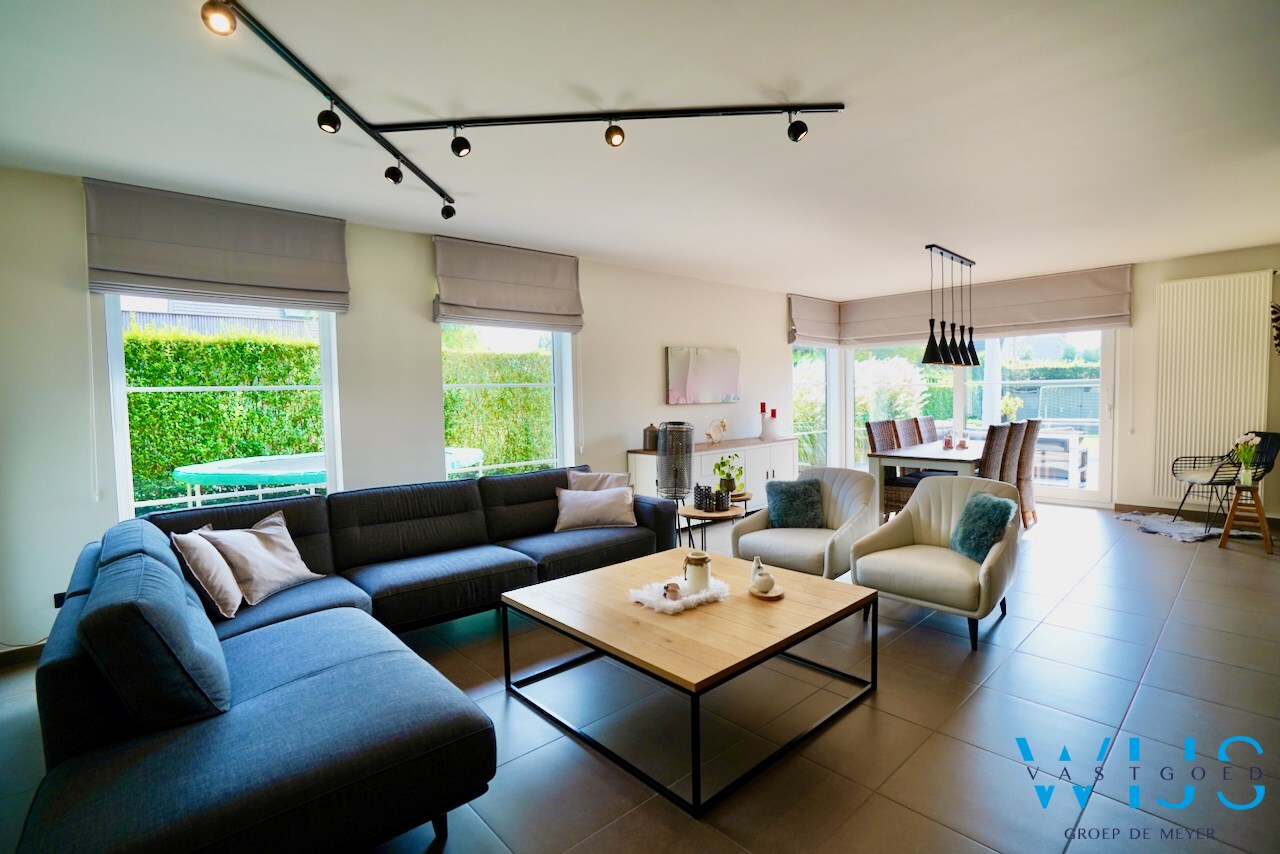 Schitterende gezinswoning op 835 m² te Knesselare 