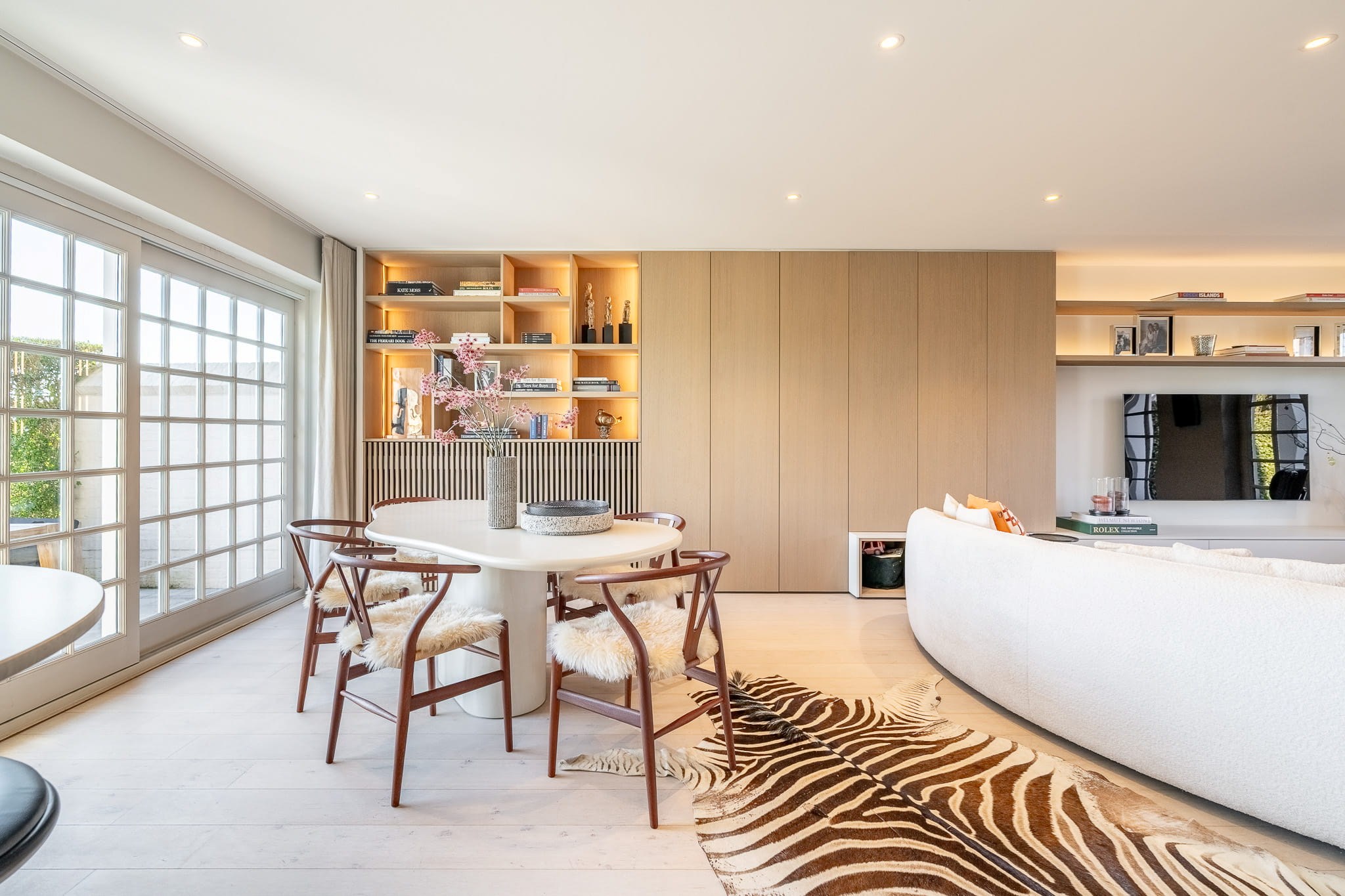 Maison récemment rénovée à vendre avec une vue magnifique sur les polders. 