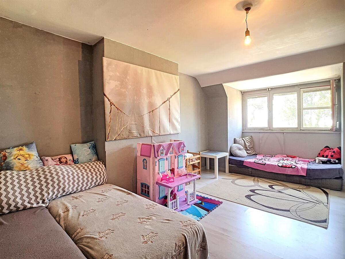 Goed gelegen woning met zonnige tuin en uitweg achteraan - Zeebrugge 