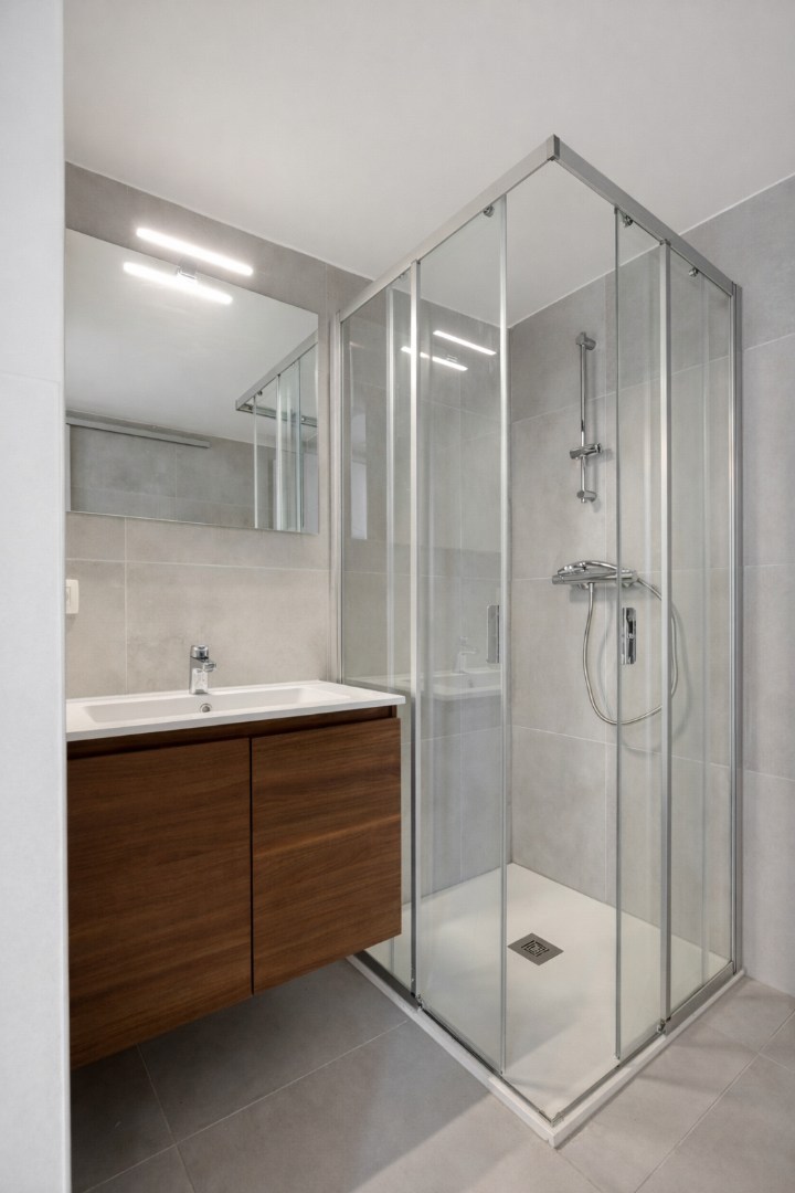 Nieuwbouw studio met terras van 9m2 in hartje Leuven met kelderberging en parkeermogelijkheden! 6% BTW mogelijk! 