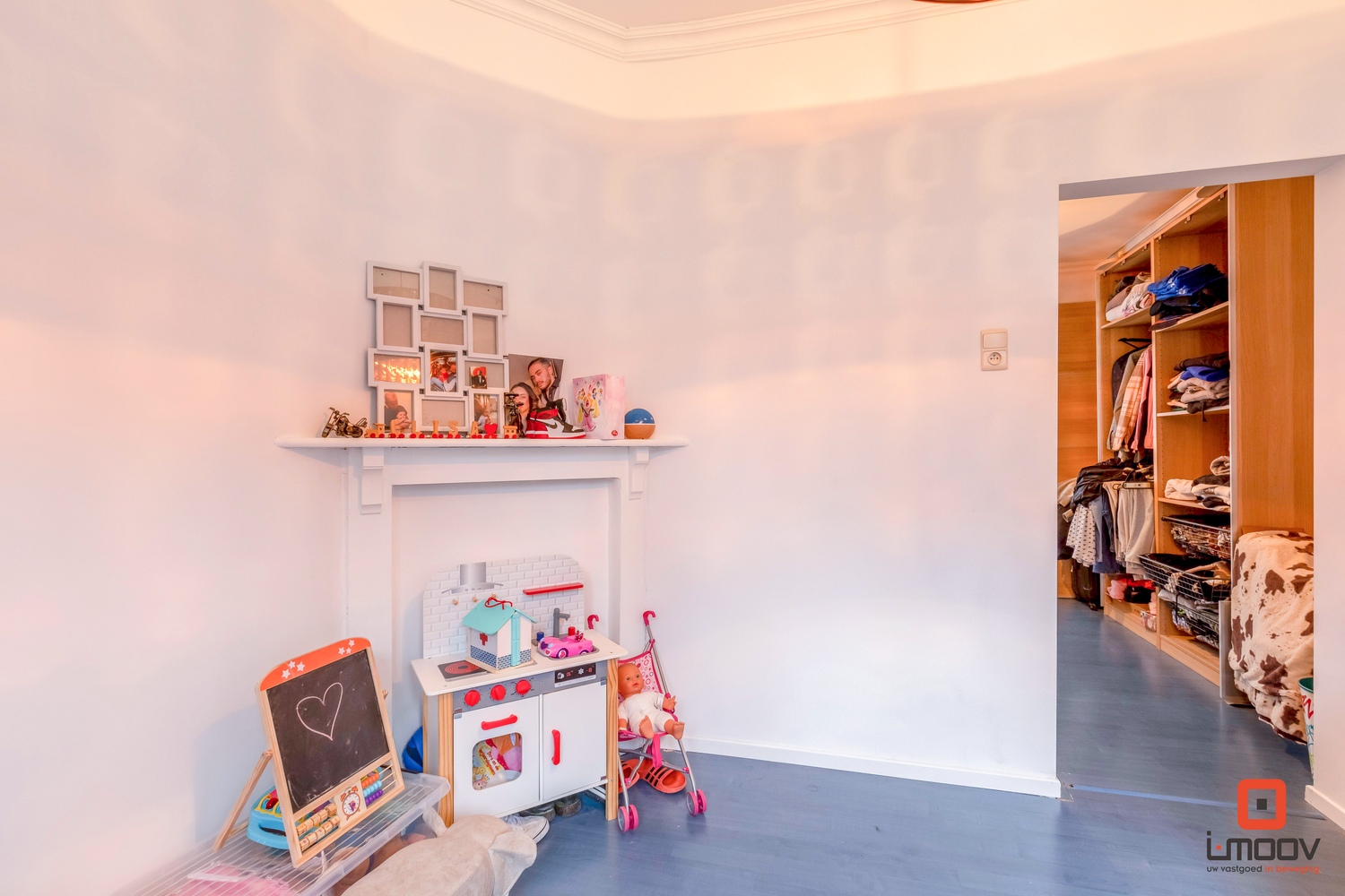 Charmante woning met 3 slaapkamers te Sint-Amandsberg. 