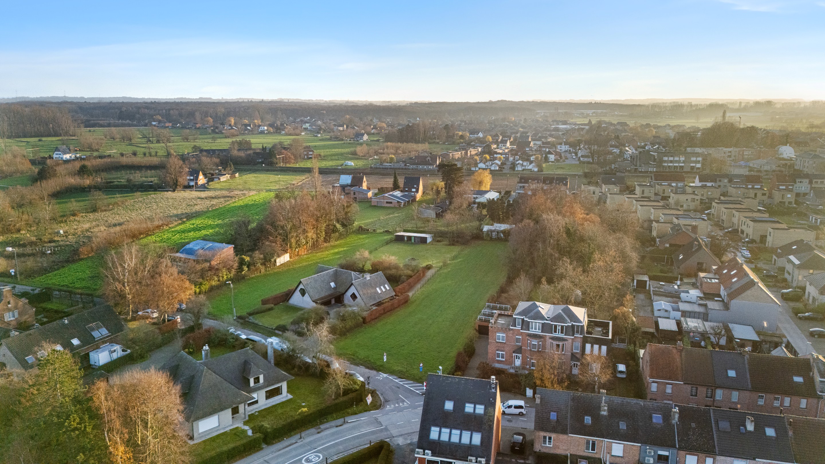 Uniek perceel bouwgrond voor open bebouwing 